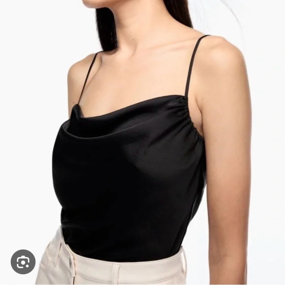 Aritzia Wilfred Allusion Satin Camisole in Black Size Small - Picture 8 of 8